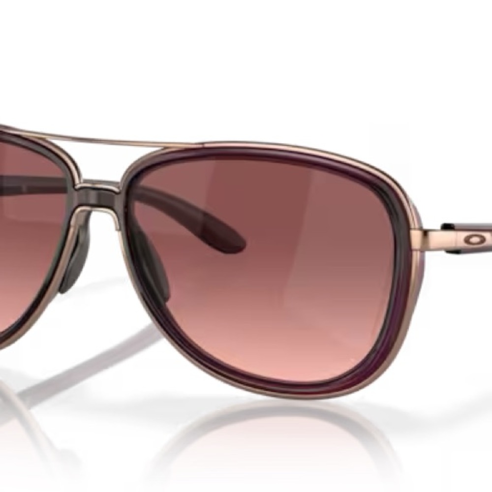 Brand New! Women’s Oakley Split Time Sunglasses ✨